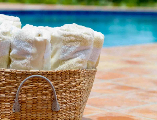 Twin Palms Villas Poolside Towels